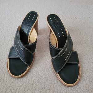 Alberto Fermani Black Leather Heels